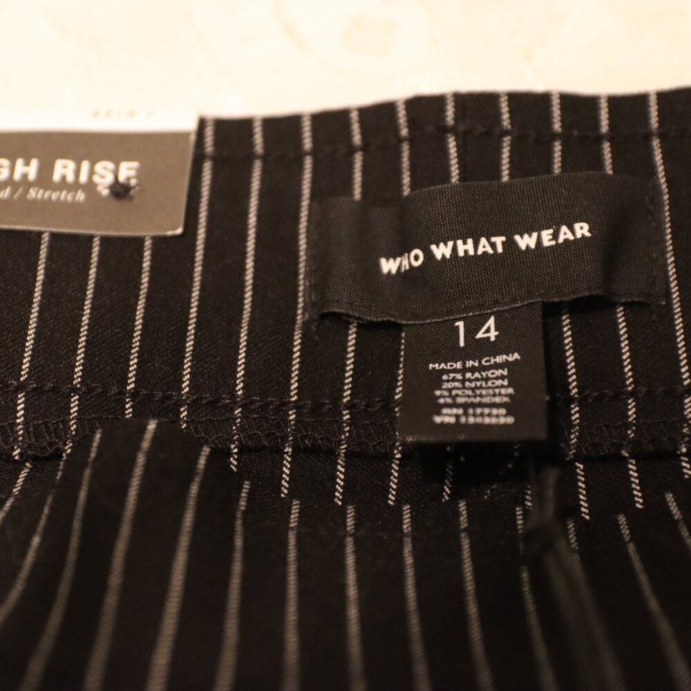 Who What Wear Pinstripe cropped stretch jet black white 14/27 inseam pant New - Picture 10 of 11
